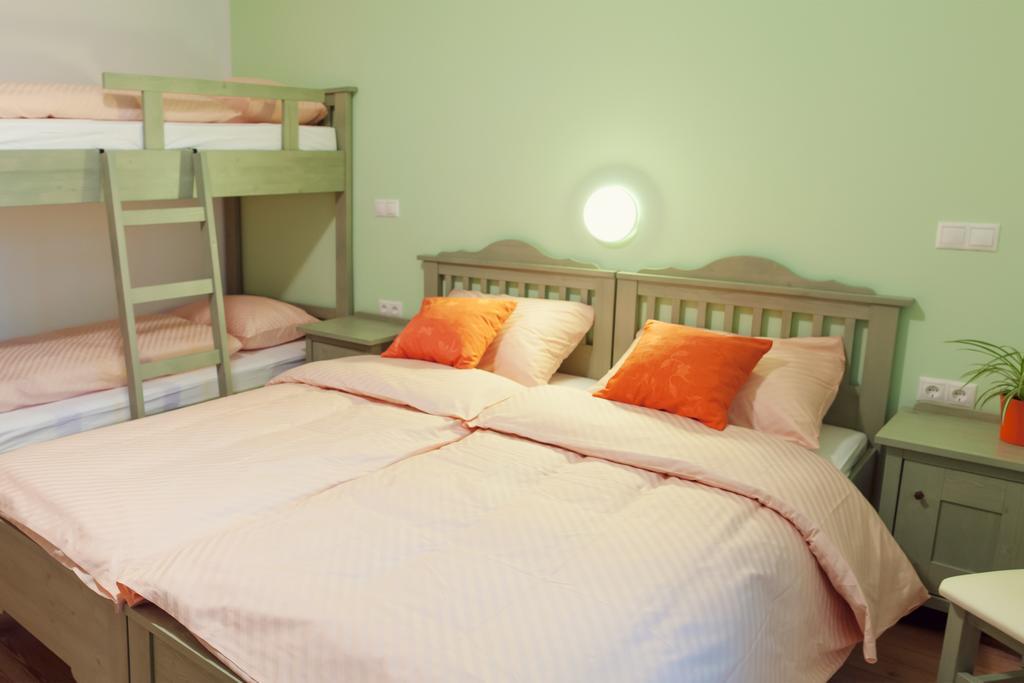 Guesthouse Macesen Spodnja Sorica Room photo